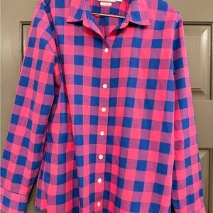 Women’s Vineyard Vines Pink & Blue Plaid Button-Up Shirt